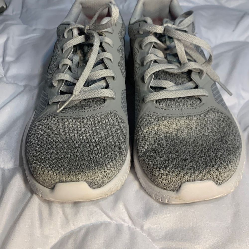 Reebok Memory Tech Cross Trainer Size 7 - Picture 4 of 7